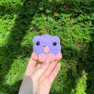 FREE WITH BUNDLE - Small Silly Frog Crochet Plush